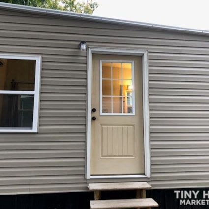 Almost New Tiny House in North Carolina - Image 2 Thumbnail