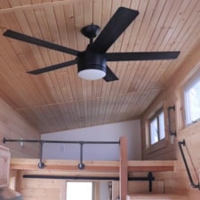 Primo Tiny Home - ready for on or off grid living - Image 4 Thumbnail