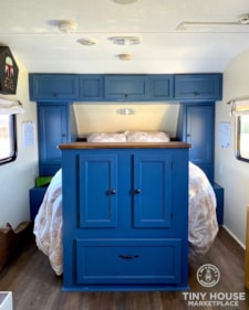 Renovated 2011 28' Tiny Home Camper Grey Wolf by Forest River - Image 4 Thumbnail