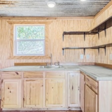 Rustic Ranch Style Tiny House - Image 3 Thumbnail