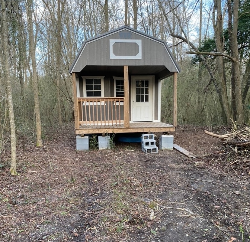 Rustic tiny cabin 12x28 - Image 1 Thumbnail