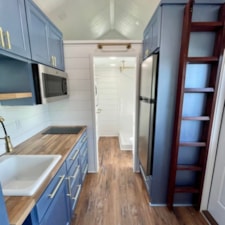 Bright and Beautiful - 24ft Tiny Home With Washer/Dryer, Main Level Bedroom, and - Image 5 Thumbnail