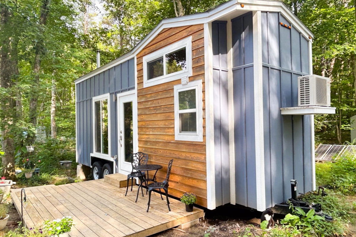 RVIA Certified 24ft Tiny House - Ground floor Spare Room! King bed loft!  - Image 1 Thumbnail