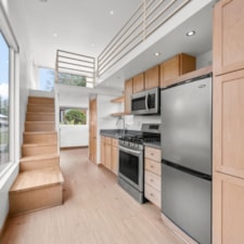 RVIA Certified Tiny Home in Tampa Bay Escape, $15K+ in Recent Upgrades - Image 5 Thumbnail
