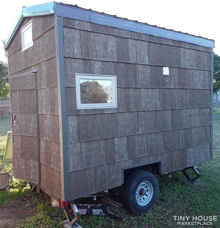 Simple Living in this Solar Powered Tiny Home - Image 1 Thumbnail