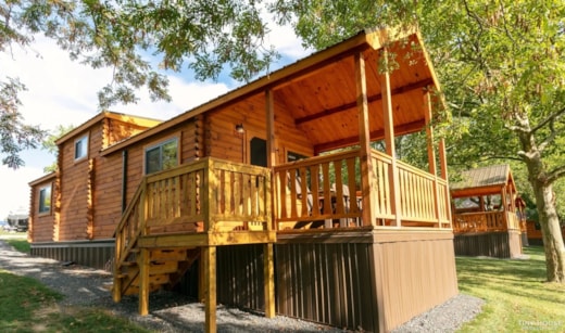 Sierra Cabin - Beautiful Wood Interior and Exterior 