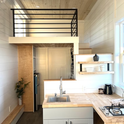 Simple & Modern 8.5Ft Wide x 20Ft. Long Tiny Home for Sale! - Image 2 Thumbnail