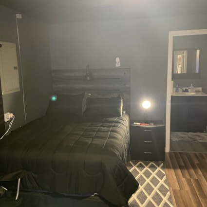 Small Cabin  - Image 2 Thumbnail