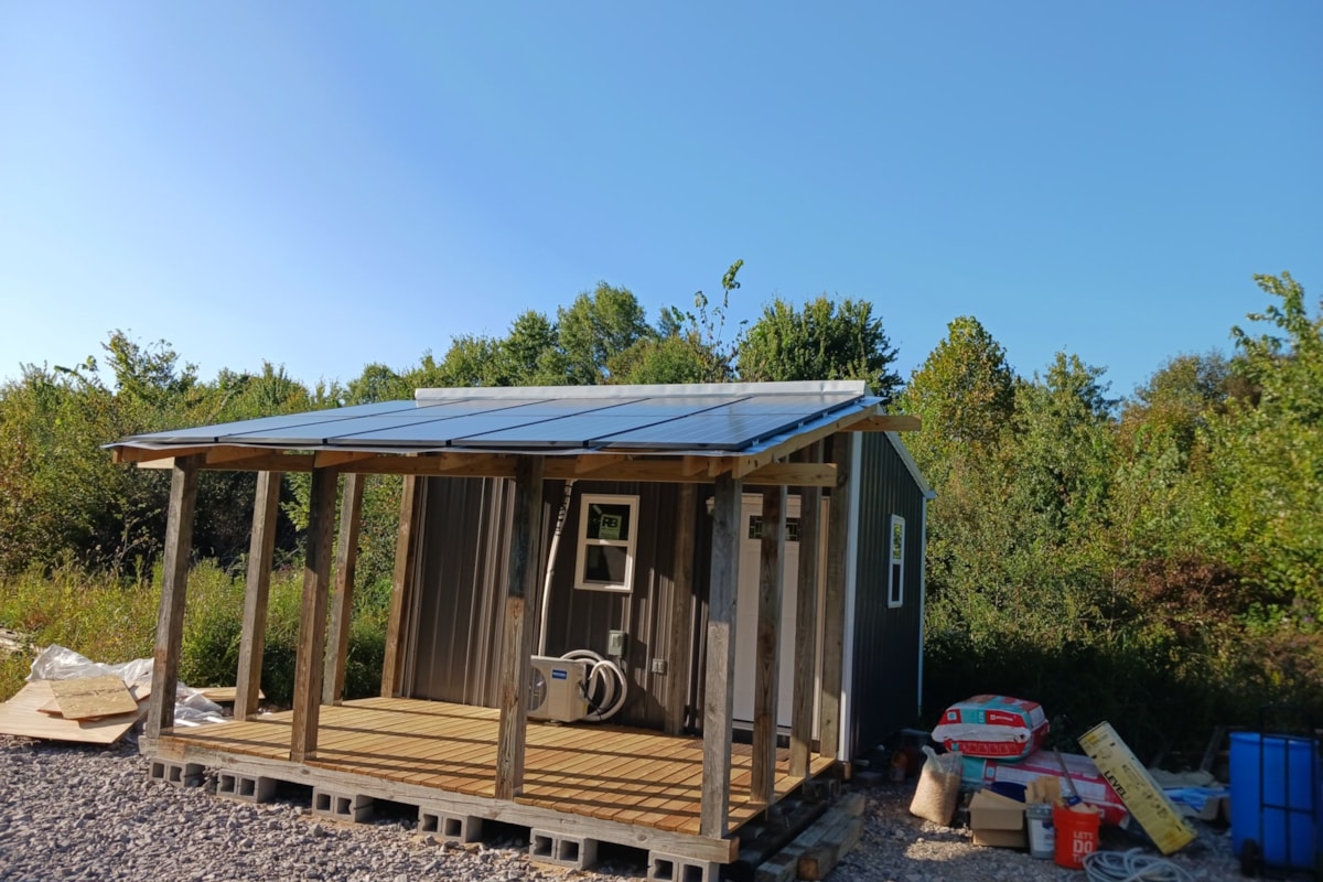 Solar Powered Off Grid Tiny Home - Image 1 Thumbnail