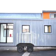 MODERN CONTAINER 290 sq ft TINY HOME ON WHEELS - Image 5 Thumbnail