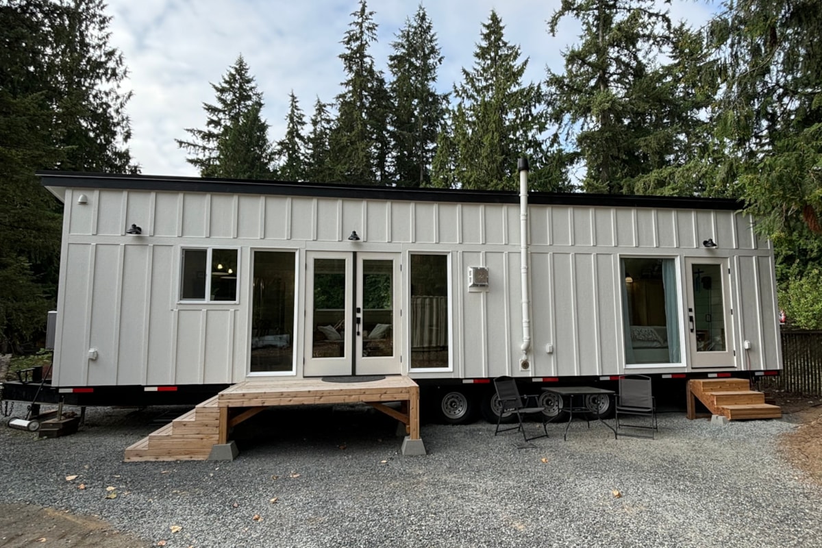 Spacious 10x40' Park Model Tiny House on Wheels - Image 1 Thumbnail