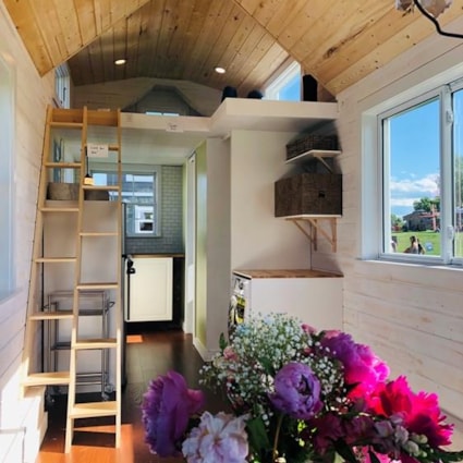 Stunning Cedar Craftsman Tiny House! - Image 2 Thumbnail