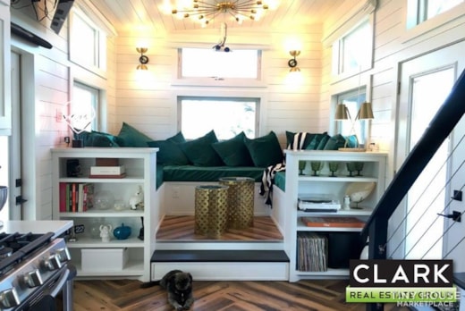 Stylish & Cozy Trailermade Tiny Home • Ready for you TODAY! 