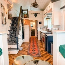 Stylish & Cozy Trailermade Tiny Home • Ready for you TODAY!  - Image 5 Thumbnail