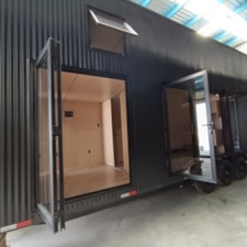 Summer 28ft Tiny Home on Wheels  - Image 4 Thumbnail