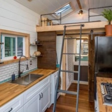 Super Cute New Cottage Tiny Home - Image 3 Thumbnail