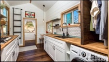 Super Cute New Cottage Tiny Home - Image 5 Thumbnail