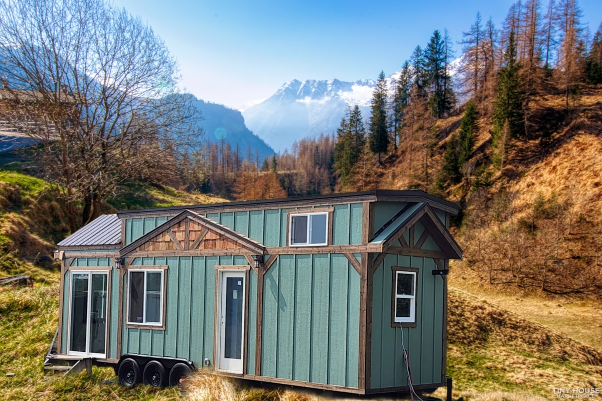 The 30' Timber-Craftsman by Lil Bear Tiny Homes - Image 1 Thumbnail