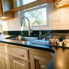 The Big Easy- DRIVABLE Tiny Home with Top-Notch Amenities and Incredible Design! - Image 5 Thumbnail