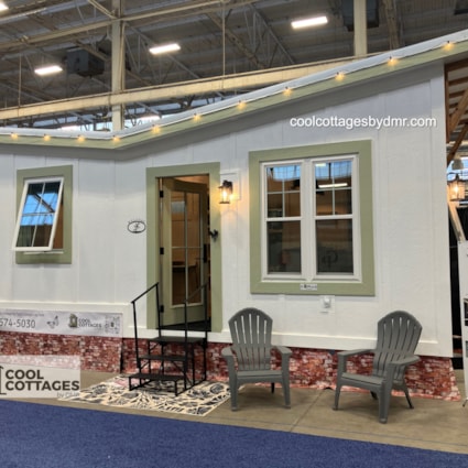 The Deluxe Butterfly Cottage  tiny home , 10'x28' , tri-axle trailer  - Image 2 Thumbnail