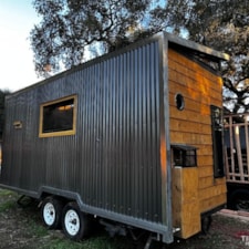 THE FOREST NIGHT, A 18ft GORGEOUS CUSTOM TINY HOUSE W/ UNIQUE FEATURES - Image 3 Thumbnail