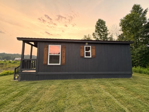 The Haven: Never-Occupied Tiny Home with Queen Bed, Bunks + Full Bath