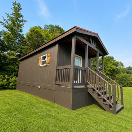 The Haven: Never-Occupied Tiny Home with Queen Bed, Bunks + Full Bath - Image 2 Thumbnail