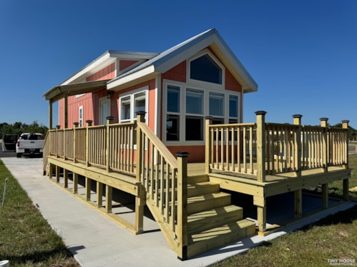 The Sweet Escape | 399 sq. ft. | Punta Gorda, FL.