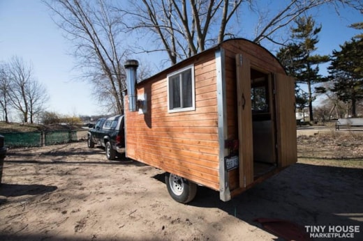 THOW Mobile Sauna and Bar