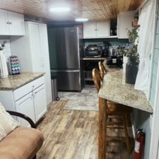Tiny Cabin - Image 3 Thumbnail