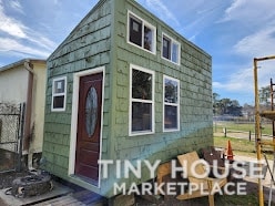 Tiny Home 8'x16' on Wheels - Image 2 Thumbnail