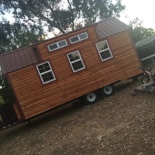 Tiny home built in 2016 - Image 3 Thumbnail