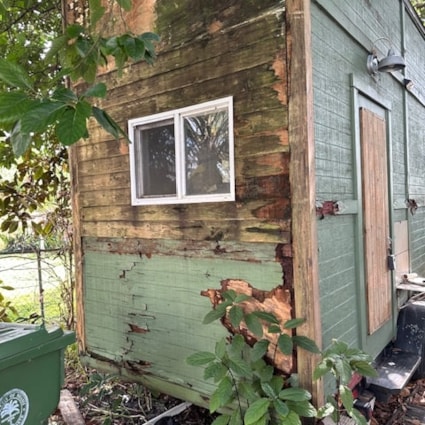 Tiny Home For Sale - Image 2 Thumbnail