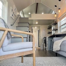 Tiny home on large wooded lot in lake-side community - Image 4 Thumbnail