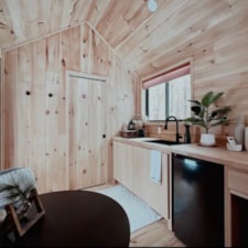 Tiny Home on Wheels with Space Efficient Interior - Image 4 Thumbnail
