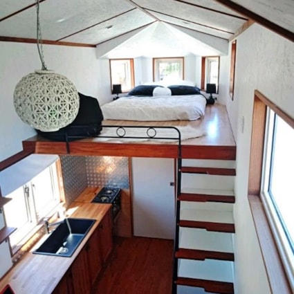 Tiny home, tiny house, towable home / house - absolutely gorgeous!  - Image 2 Thumbnail