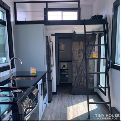 Tiny Home with Huge Kitchen - Image 2 Thumbnail