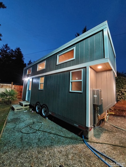 Tiny House 24' x 8'5" x 13'5" with Two Loft