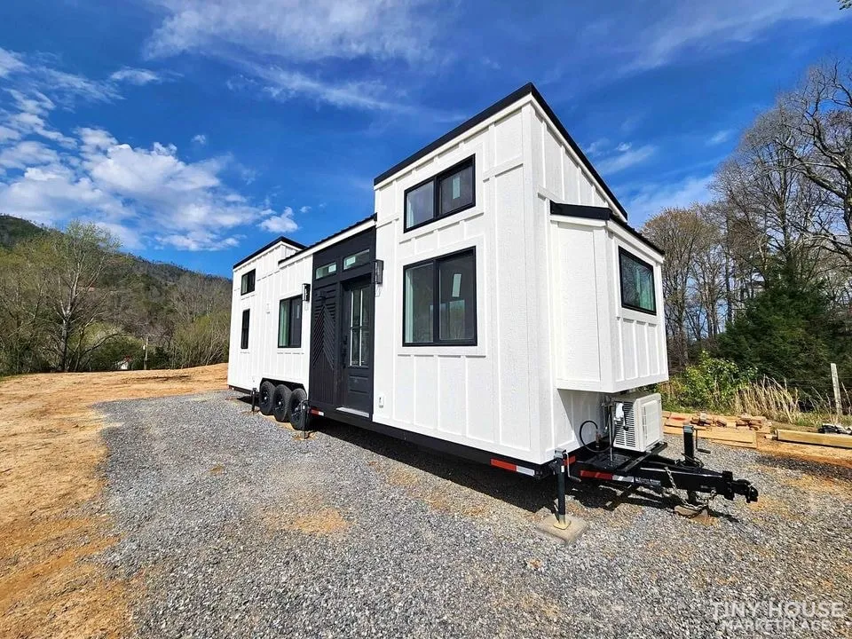 tiny-house-for-sale-tiny-house-8-5-x32