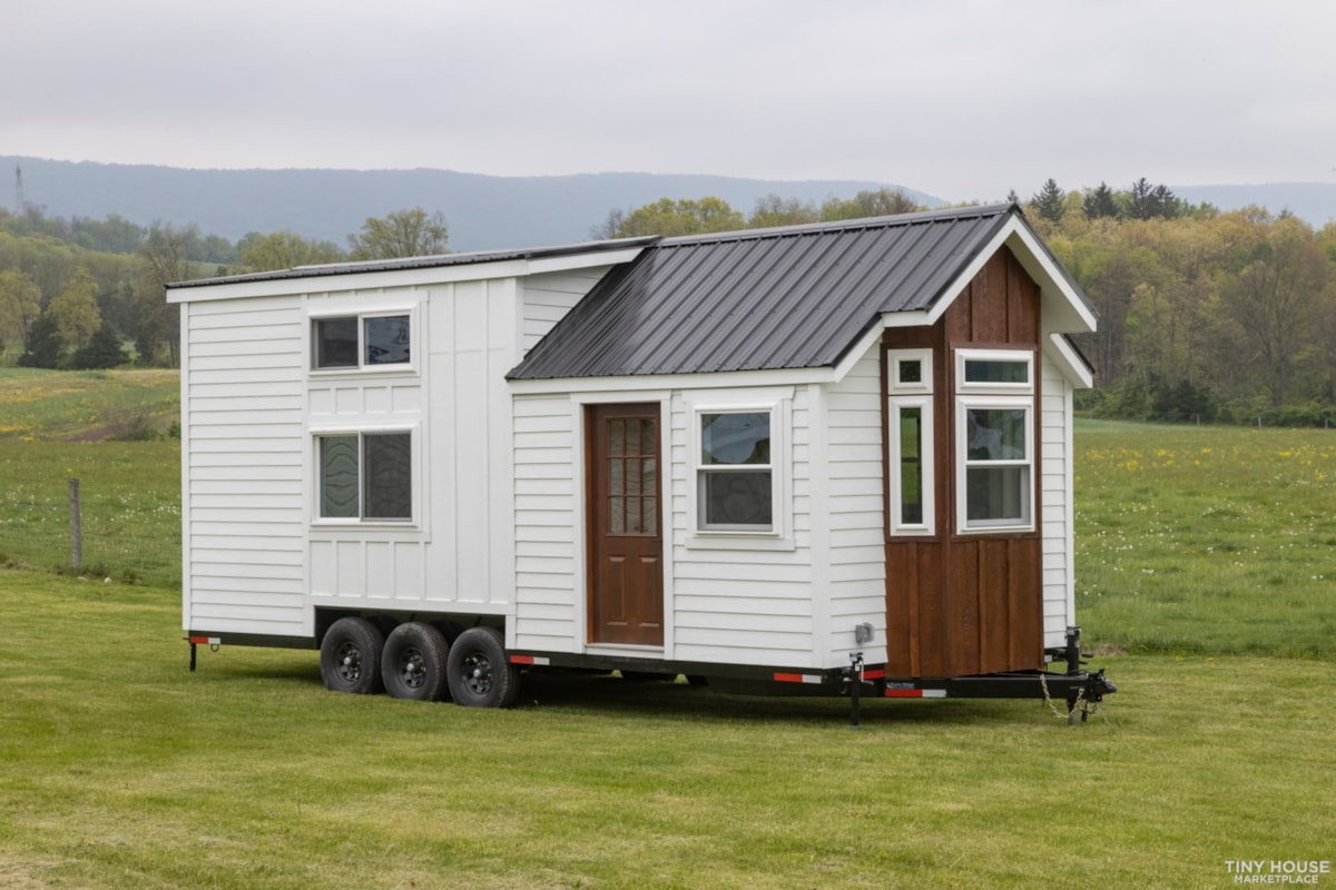 Tiny house for sale! - Image 1 Thumbnail