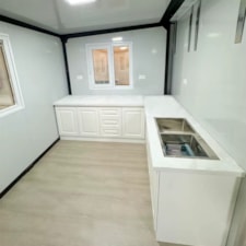 Tiny House For Sale In USA - 413 Sq.ft. Expandable Container house Ready to live - Image 6 Thumbnail