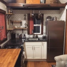 Tiny House for Sale - Stylish, Cozy, Green! - Image 3 Thumbnail