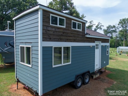 Tiny House for Sale - Tiny House from Tiny House Nation!