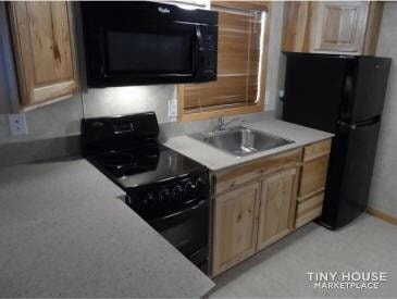 Tiny house In Gilroy  - Image 2 Thumbnail