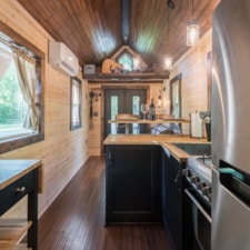 Tiny House Log Cabin - Move-in ready! **Make an offer!** - Image 6 Thumbnail