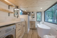 Tiny House Nation Builder - Nook Tiny Homes, New, 45Ft. Luxury Goose Neck - Image 6 Thumbnail