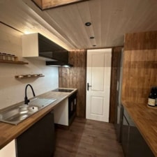 Tiny House Normandie - Image 6 Thumbnail