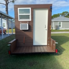 Tiny House/Office/Tailgaters Extravaganza  - Image 5 Thumbnail