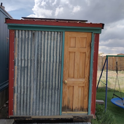 Tiny house on car trailer - Image 2 Thumbnail