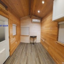Tiny house on gooseneck/ 5th wheel trailer - Image 3 Thumbnail